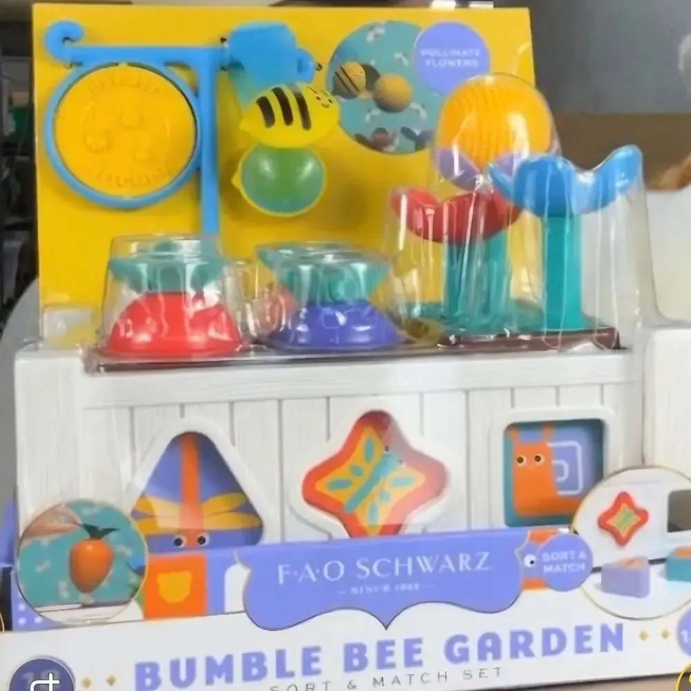 FAO Schwarz Bumble Bee Garden Sort & Match Set Toddler Toy SHape Sorter New HTF